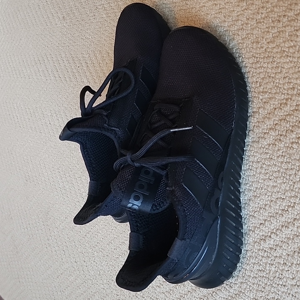 Mens black Adidas